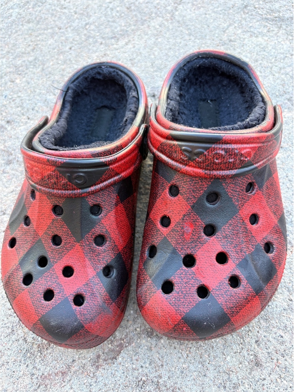 Crocs Kids Ralen Lined Clogs Red/Black Buffalo Plaid - Junior Size J3